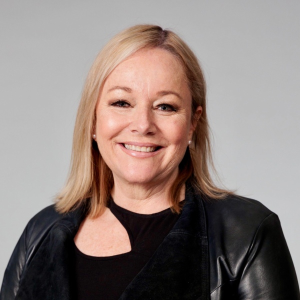 Nikki Deighton